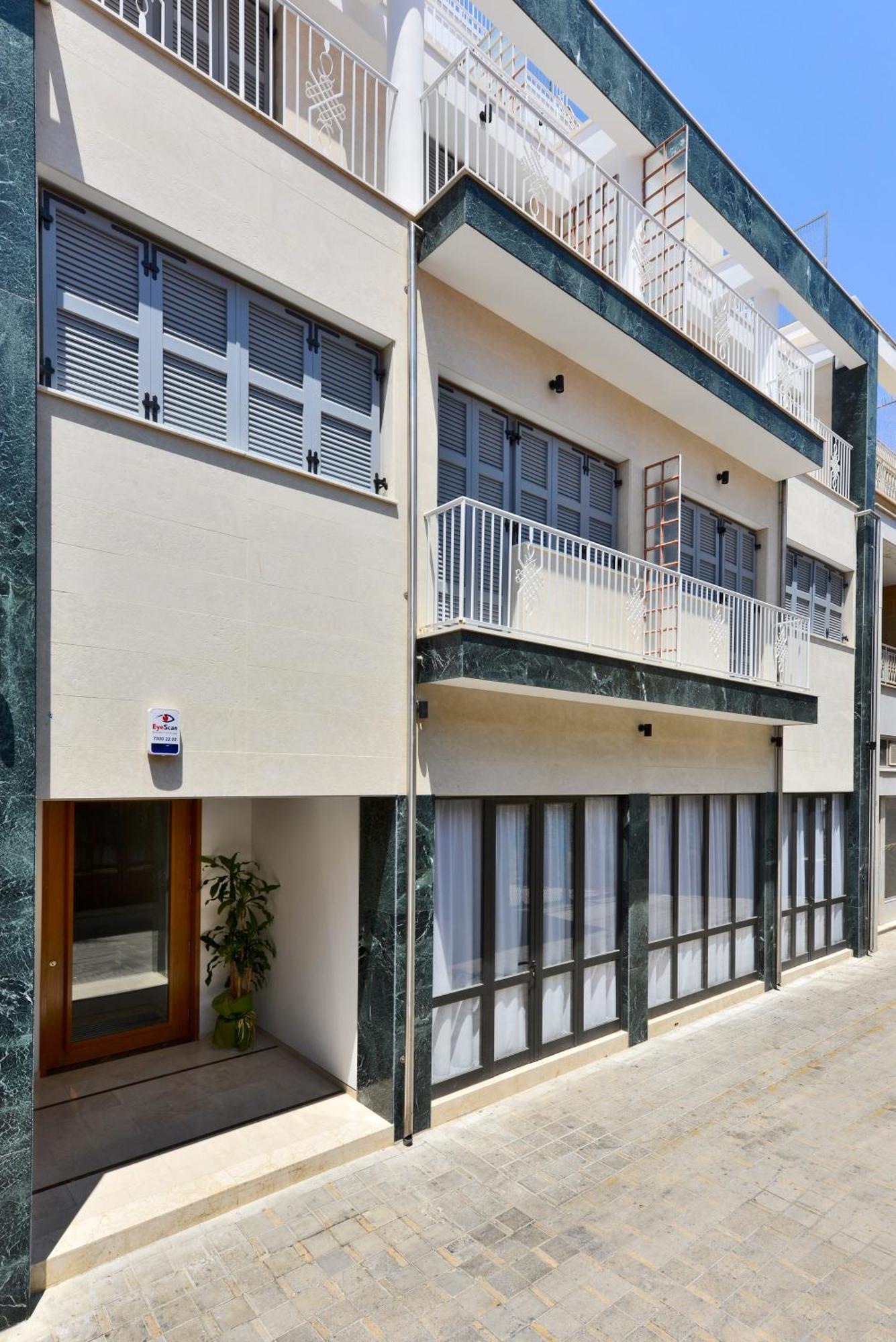 City Centre Studio Apartments Нікосія Екстер'єр фото
